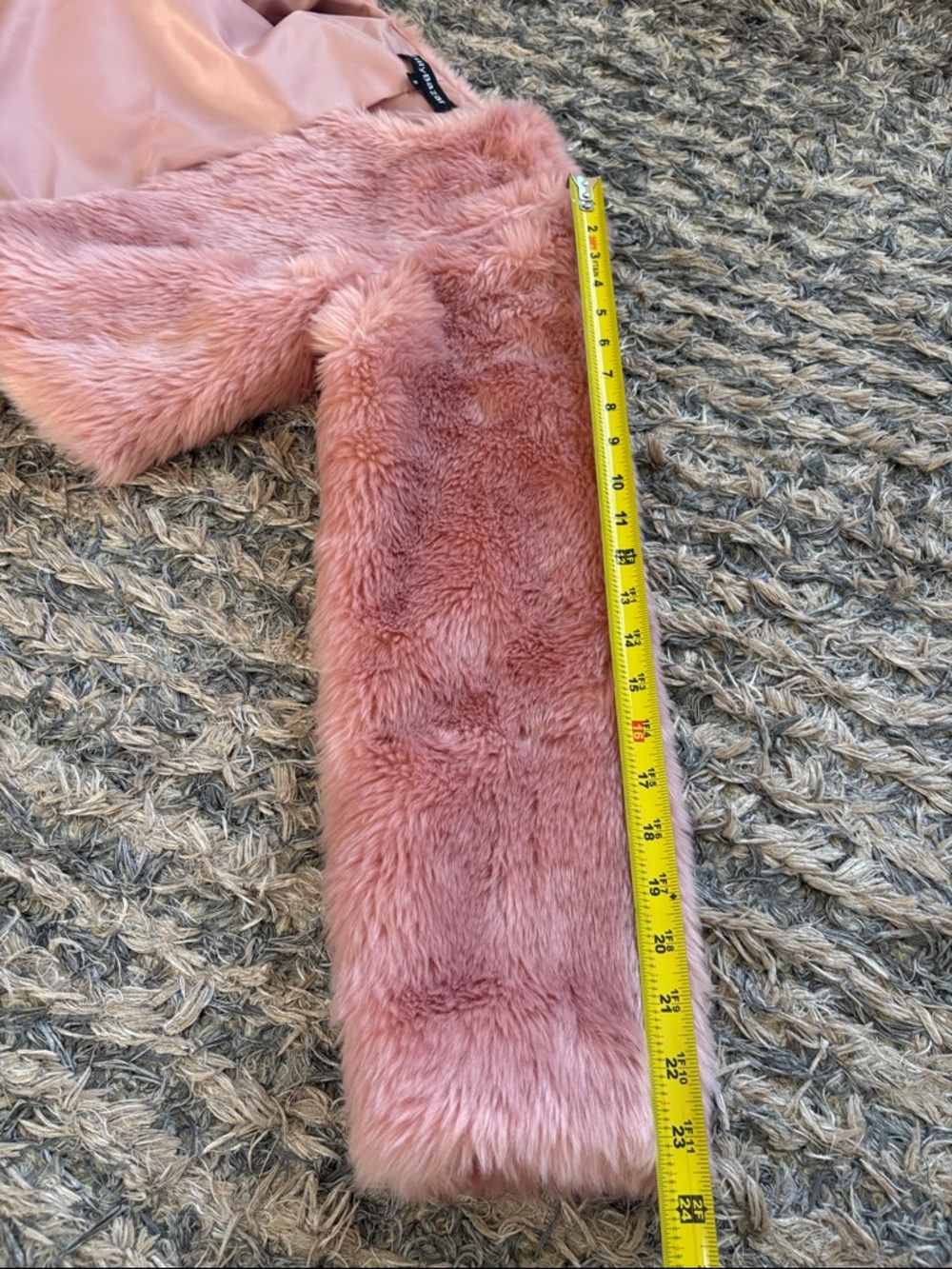 New! Eilly Bazar Cropped Rose Pink Faux Fur Teddy Jacket Size S - Picture 8 of 11